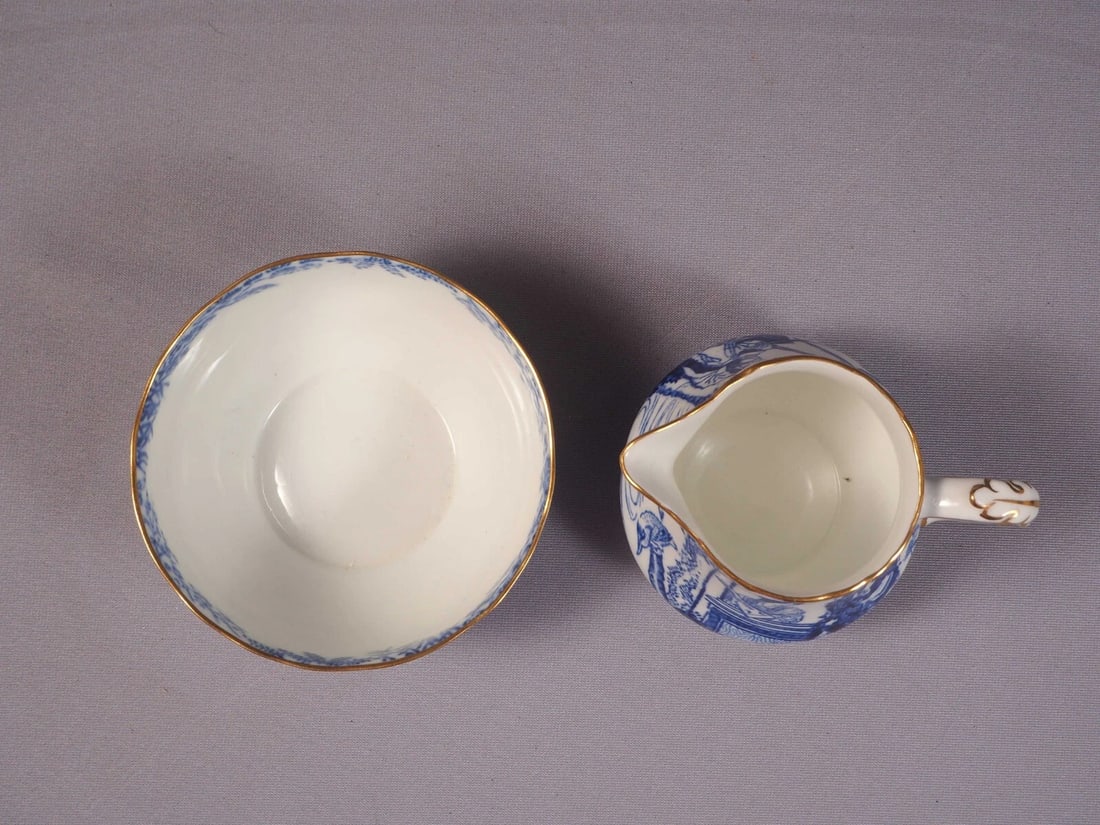 Royal Crown Derby Blue Mikado Milk Jug Creamer Open Sugar Bowl Bone china - 2