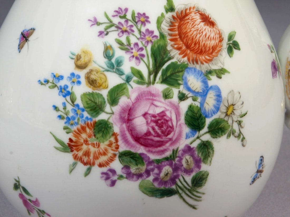 MEISSEN Tall Coffee Tea Pot Germany Antique Gold Flowers Crossed swords - 2