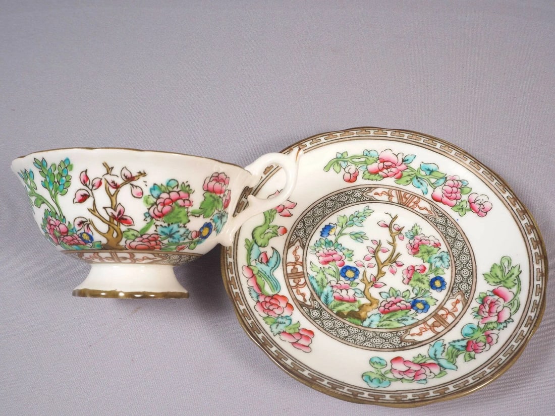 Coalport Indian Tree Scalloped Coffee Tea CUP Saucer England Multi color Large - 2