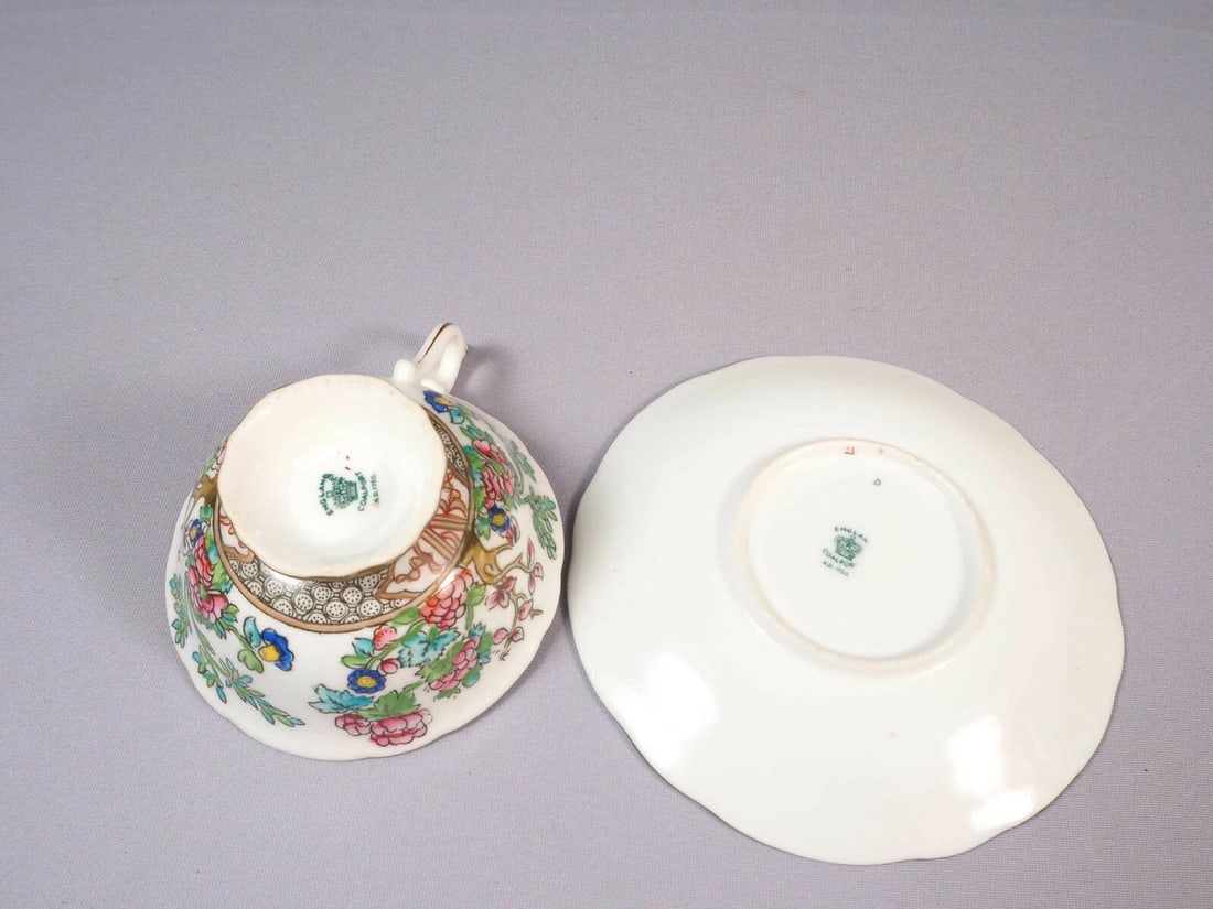 Coalport Indian Tree Scalloped Coffee Tea CUP Saucer England Multi color Large - 4