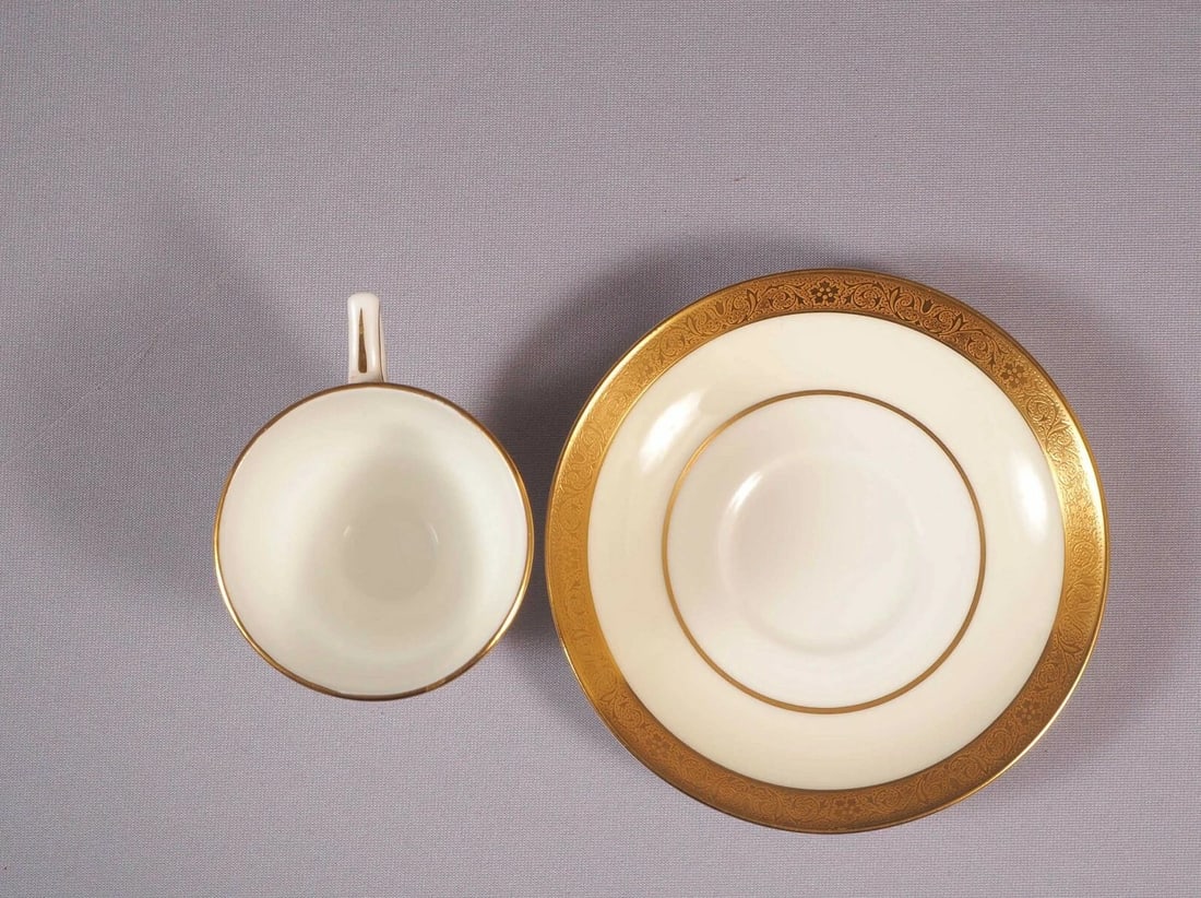 Minton WESTMINSTER K154 GOLD Encrusted Demitasse Coffee Espresso Cup England - 3