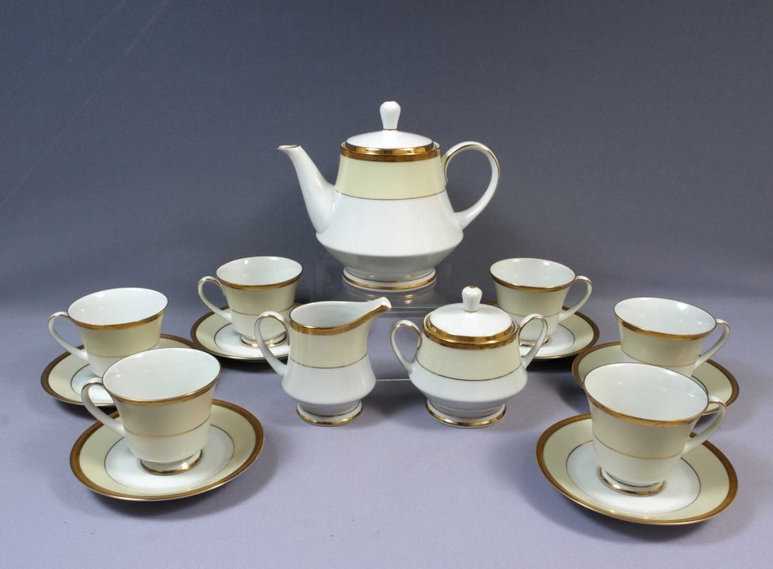 NORITAKE ASTORIA Coffee Tea Cream Teapot Cream Sugar Teacups - 2