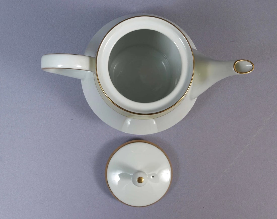 NORITAKE ASTORIA Coffee Tea Cream Teapot Cream Sugar Teacups - 4