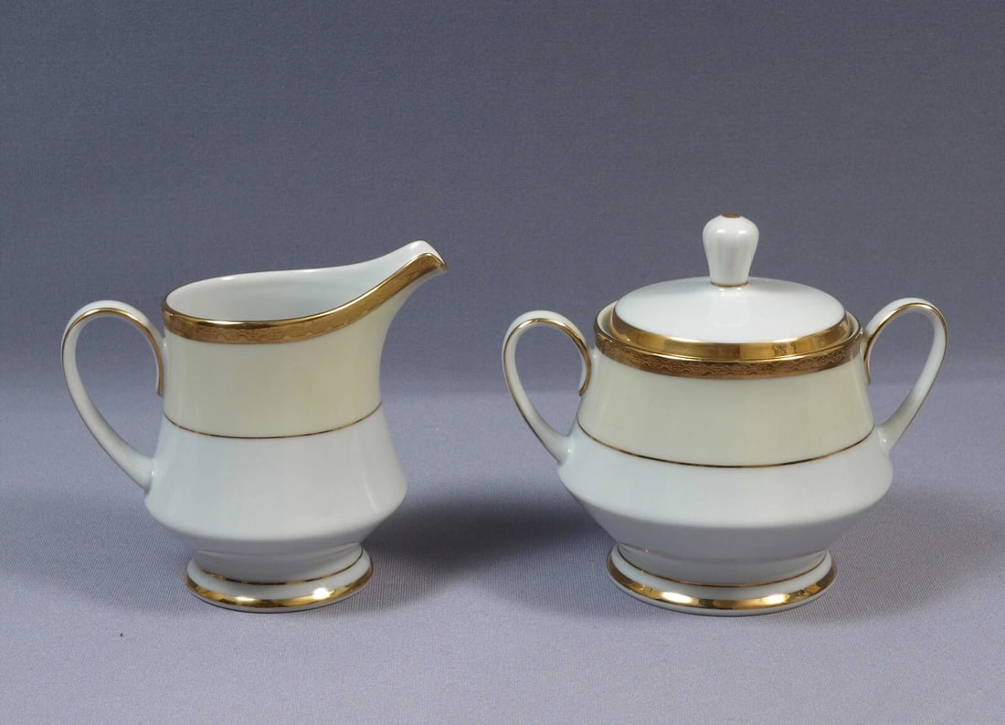 NORITAKE ASTORIA Coffee Tea Cream Teapot Cream Sugar Teacups - 5