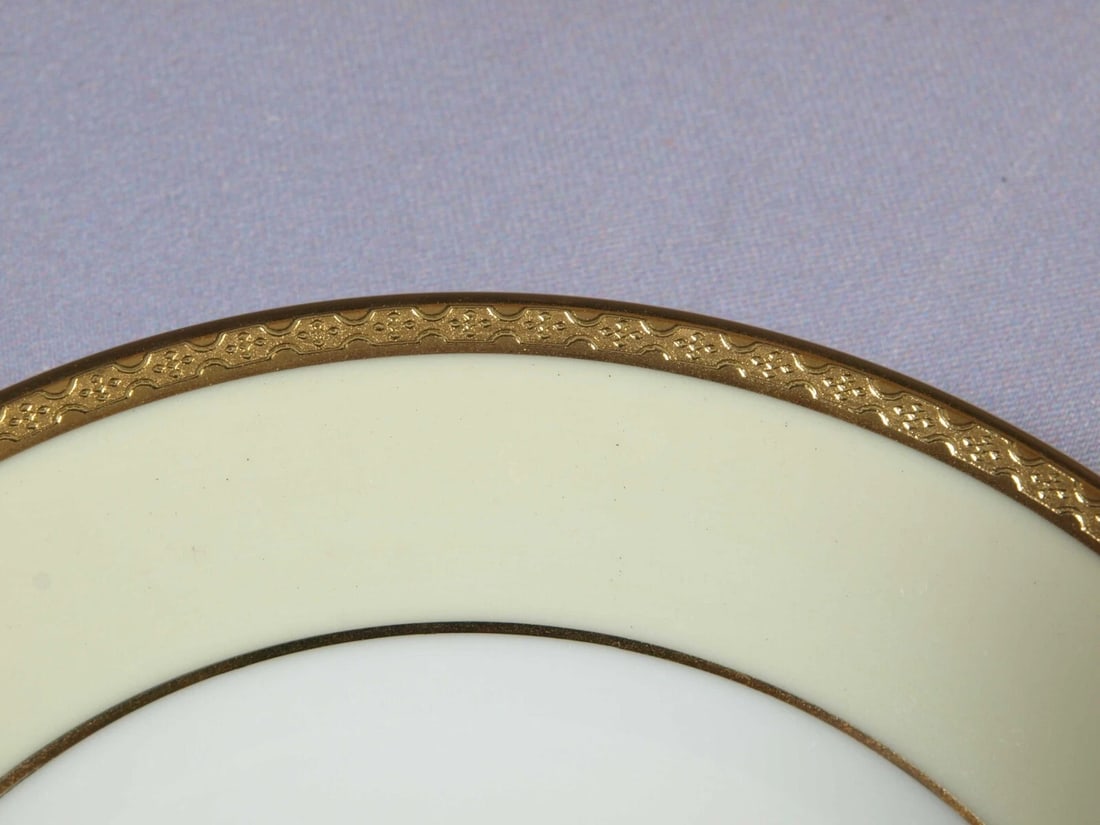 NORITAKE ASTORIA Coffee Tea Cream Teapot Cream Sugar Teacups - 9