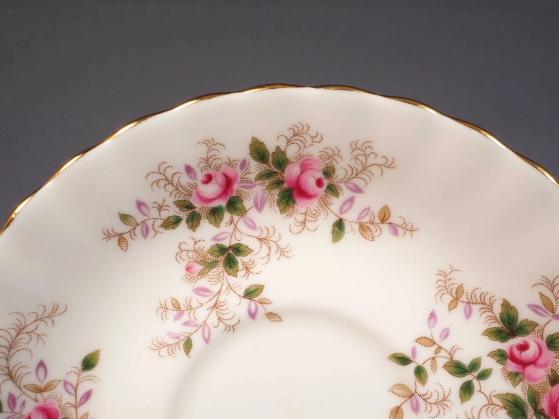 Royal Albert Lavender Rose Coffee Tea Cup Saucer Set Bone China England - 3