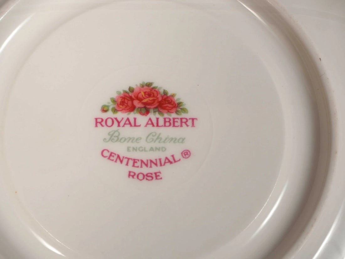 Royal Albert Centennial Roses Coffee Tea Cup Saucer Set Canada - 4