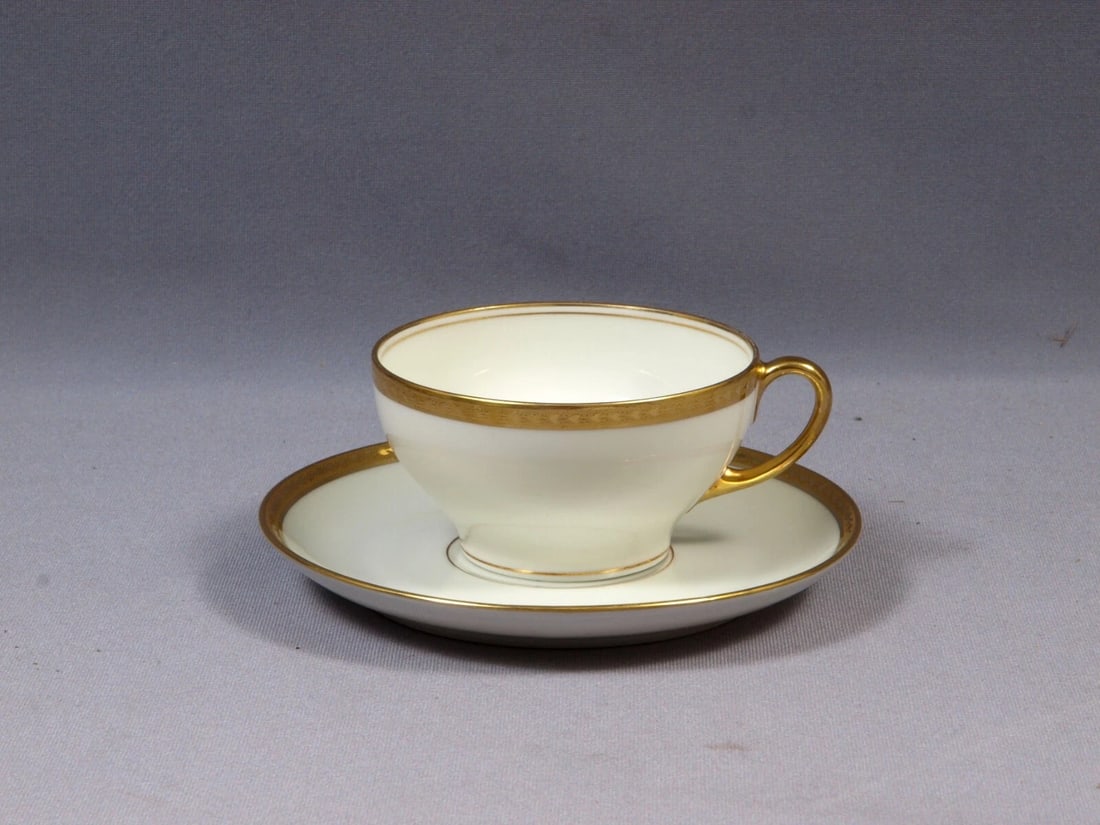 Limoges Elite Bawo & Dotter BWD25 Laurel Leaf Coffee Tea Cup Saucer Set France - 2