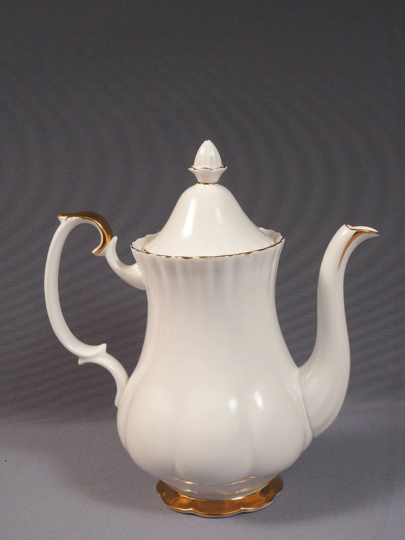 Royal Albert Val D'Or Tall Coffee Pot Teapot England Bone China (1 of 5)