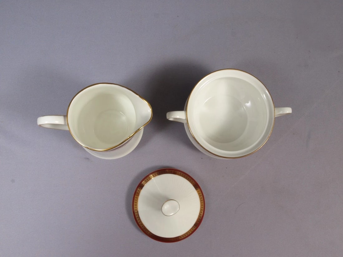 Royal Albert Paragon HOLYROOD Creamer Milk Jug Covered Sugar Bowl SET England - 3
