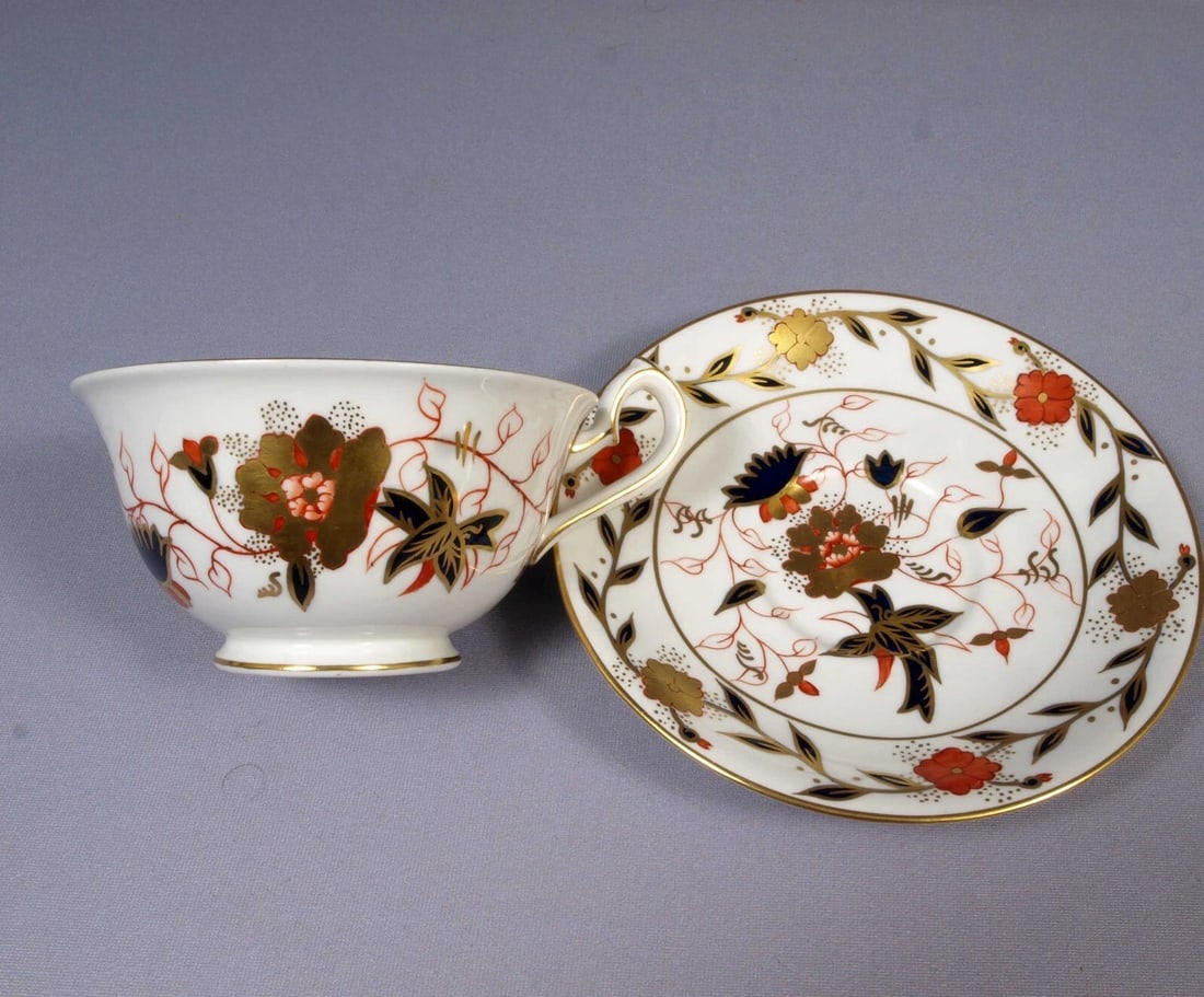 ROYAL CROWN DERBY Asian Rose Coffee cup Teacup Saucer England (1 of 4)