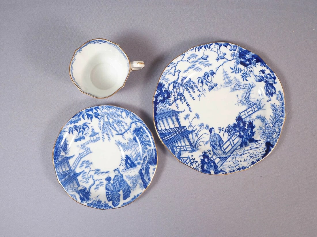 Royal Crown Derby Blue Mikado Salad Plate Coffee Tea Cup Saucer Trio Setting - 2
