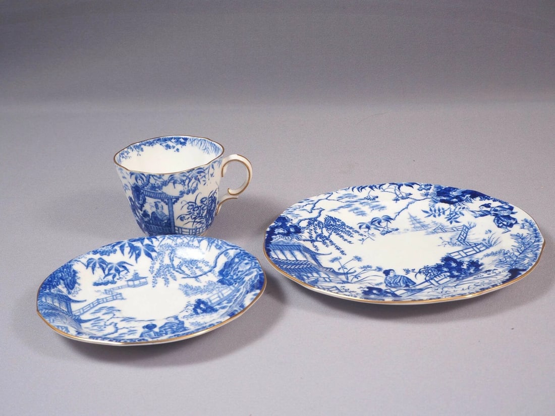 Royal Crown Derby Blue Mikado Salad Plate Coffee Tea Cup Saucer Trio Setting - 3