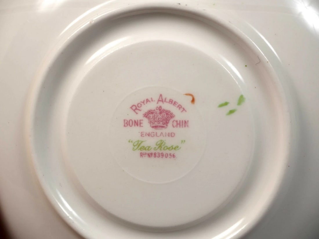 Royal Albert Yellow Tea Rose Bone China Coffee Tea cup Saucer England 3 1/4" - 5