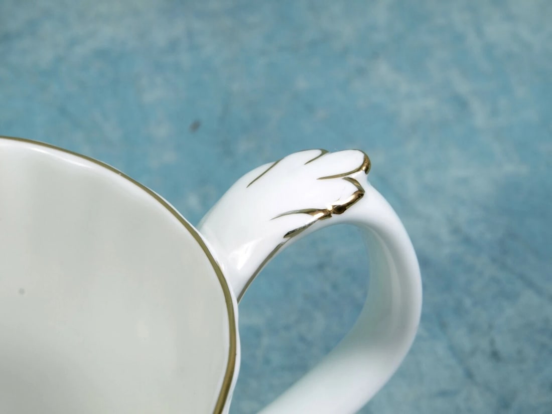 Royal Albert Trillium COFFEE MUG gold white green Bone China Vintage (1 of 3)