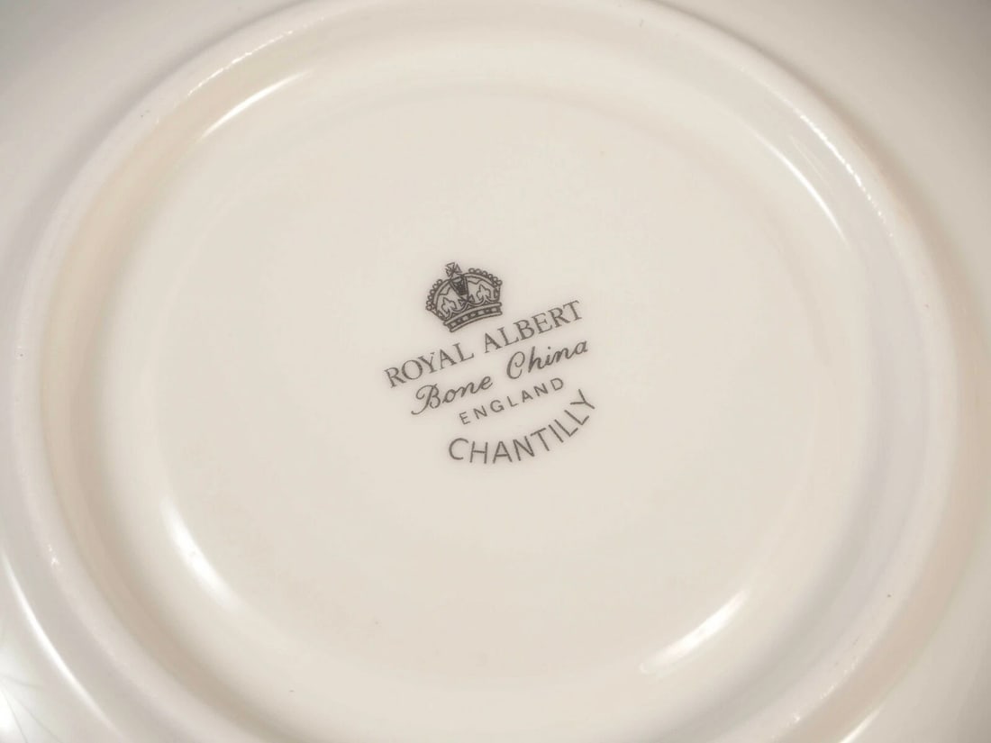 Royal Albert CHANTILLY Coffee Tea Set Cup Saucer Set White Silver Platinum - 4