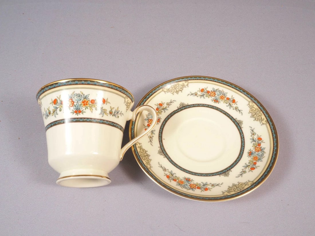 Minton Stanwood Gold Rim Coffee/Tea Cup and Saucer SET England - 2