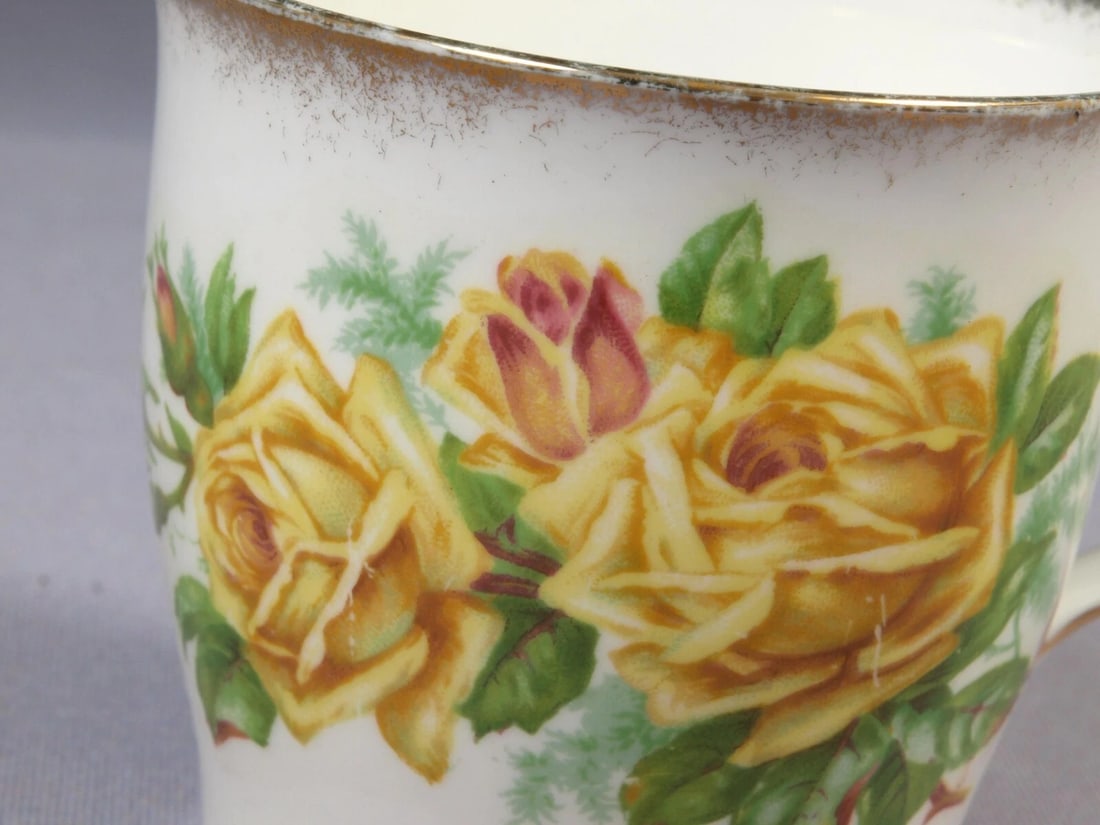 Royal Albert Yellow Tea Rose Bone China COFFEE TEA MUG England - 3