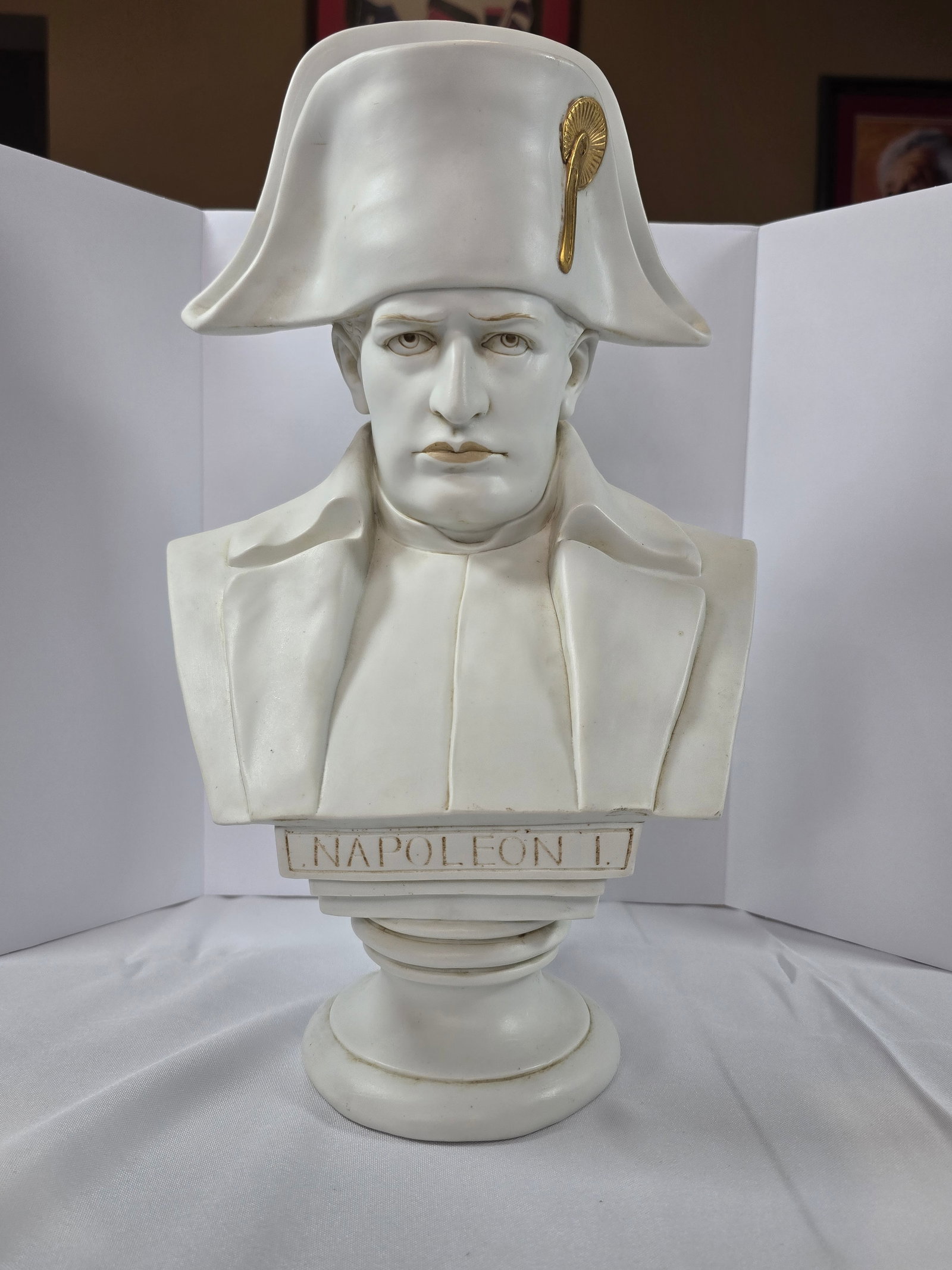 Grand Tour Style Neoclassical Bust of Napoleon I - 2
