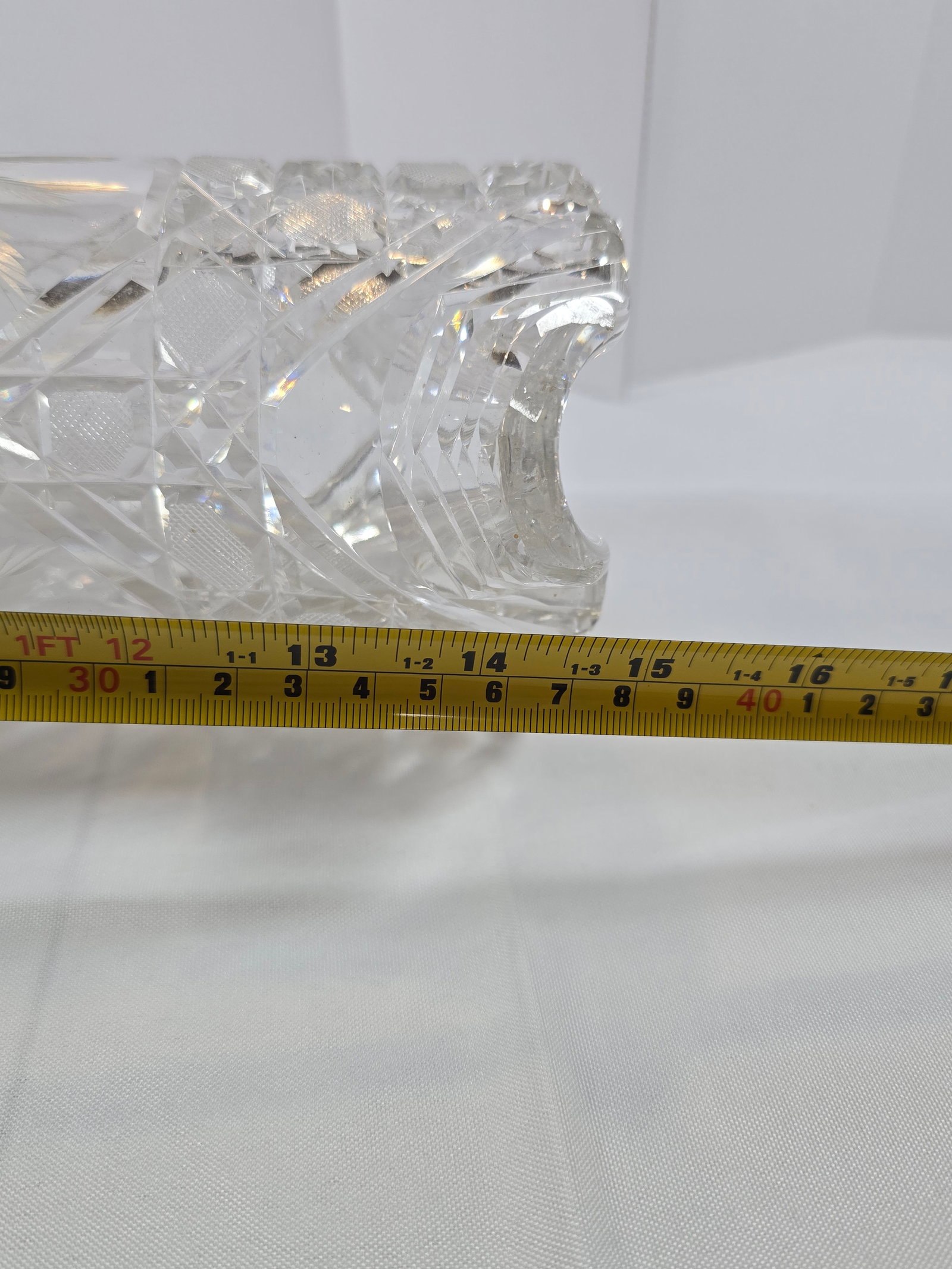 Brilliant Period Cut Glass Water Carafe with Engraved Floral Motif - 5