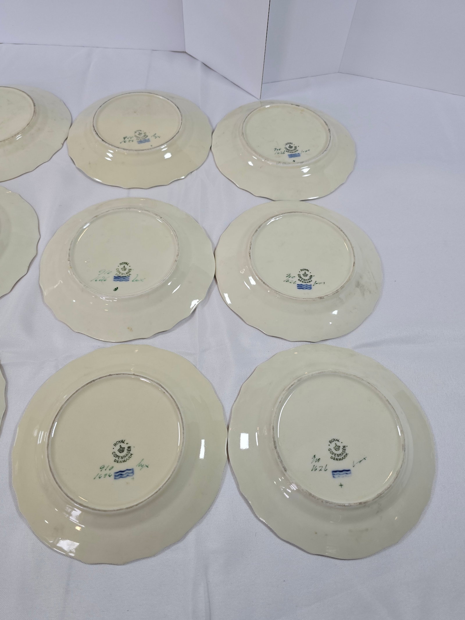Set of Twelve Royal Copenhagen "Saxon Flower" Reticulated Dessert Plates - 7