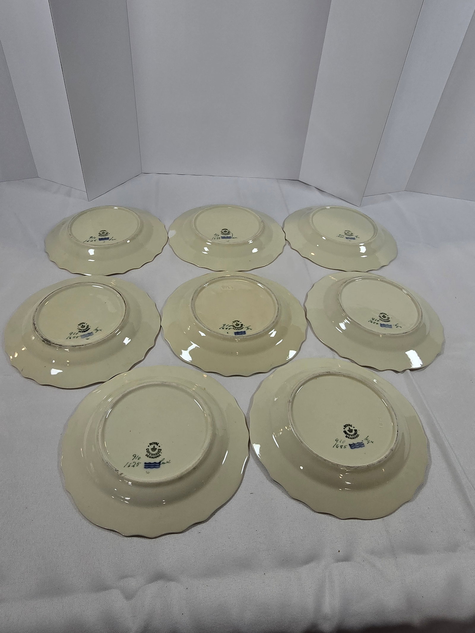 Set of Nine Royal Copenhagen "Saxon Flower" Reticulated Dinner Plates - 6