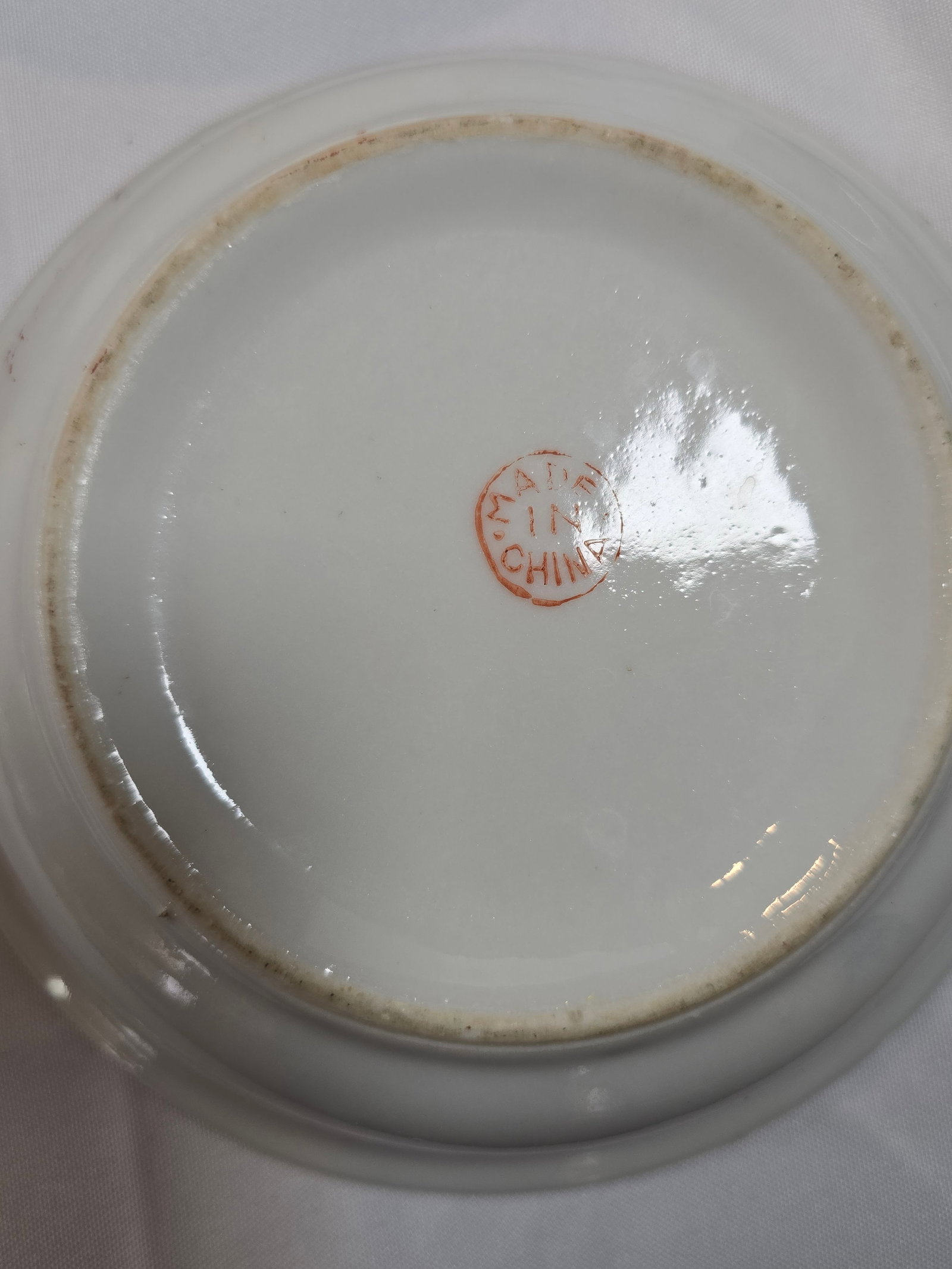 Massive 100+ Piece Rose Medallion Porcelain Dinnerware Set, Mid 20th Century - 5