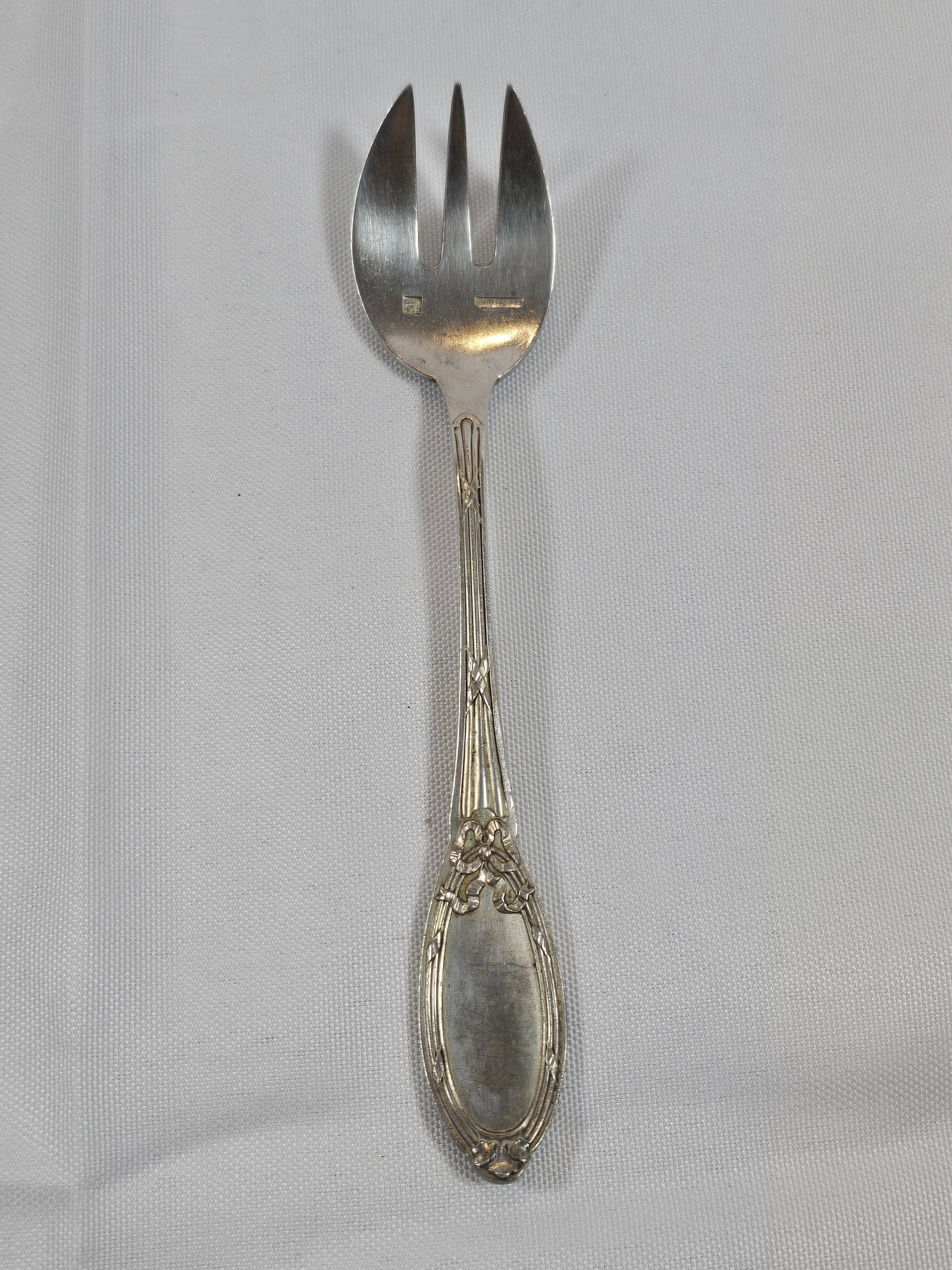 Set of Twelve Antique Silver-Plated Pastry Forks with Original Fitted Case - 6