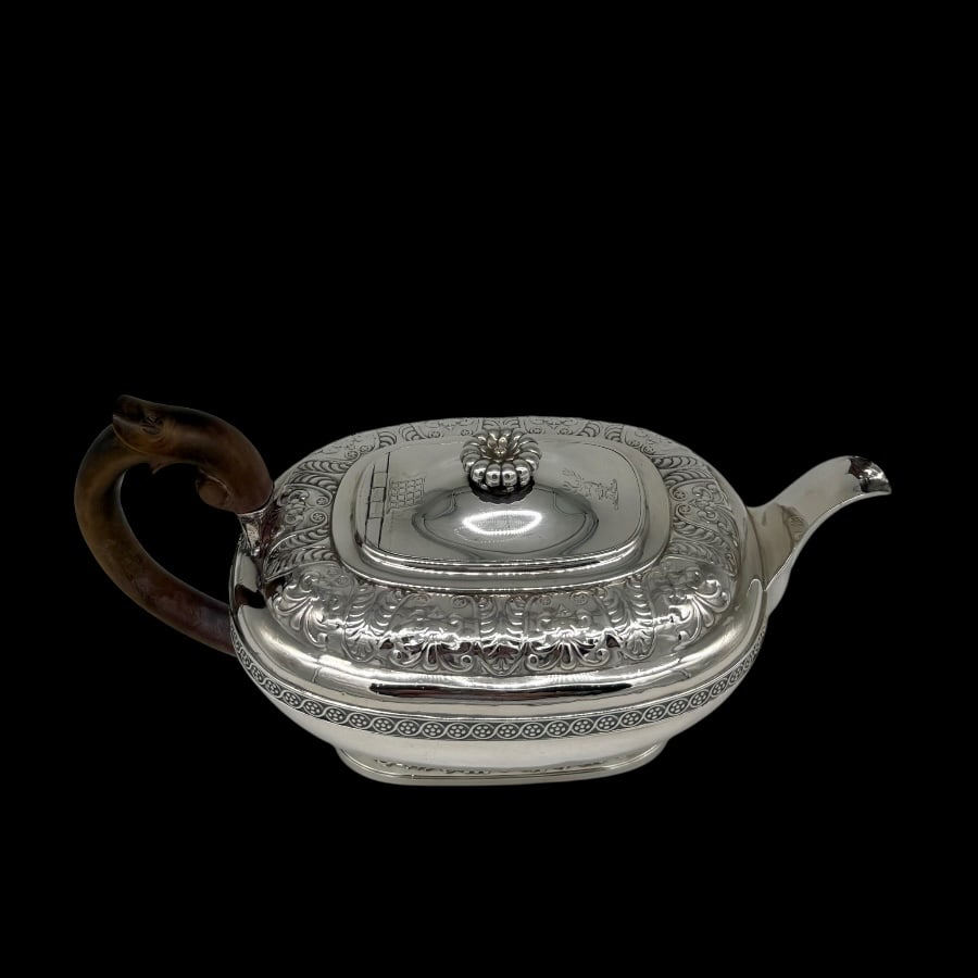 19th Century Antique George III Silver Teapot London 1814 Benjamin Smith - 2