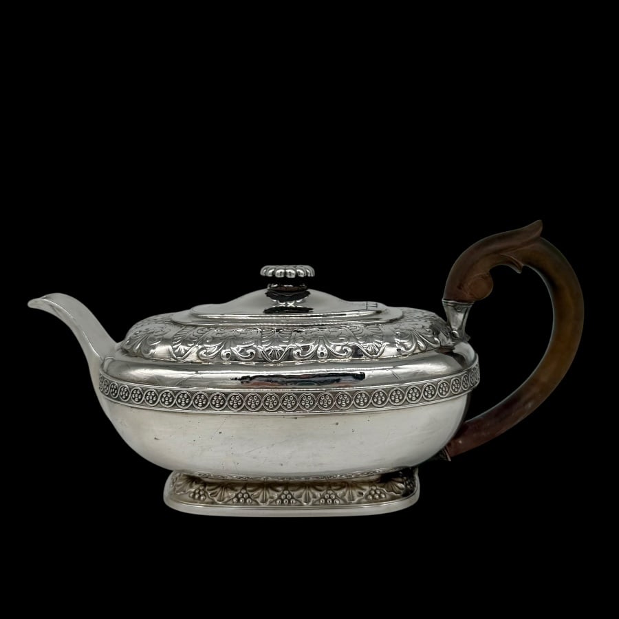 19th Century Antique George III Silver Teapot London 1814 Benjamin Smith - 5