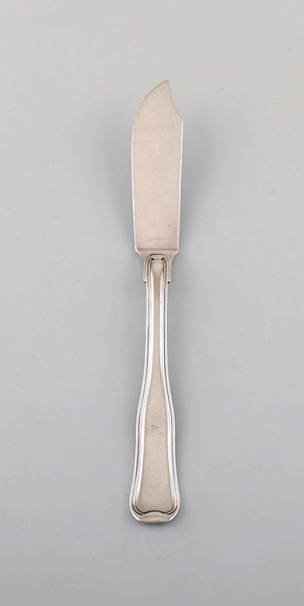 Rare Georg Jensen Old Danish fish knife in sterling silver. Ten pieces in stock.: Title:Rare Georg Jensen Old Danish fish knife in sterling silver. Ten pieces in stock.Description:Rare Georg Jensen Old Danish fish knife in sterling silver. Ten pieces in stock. In very good