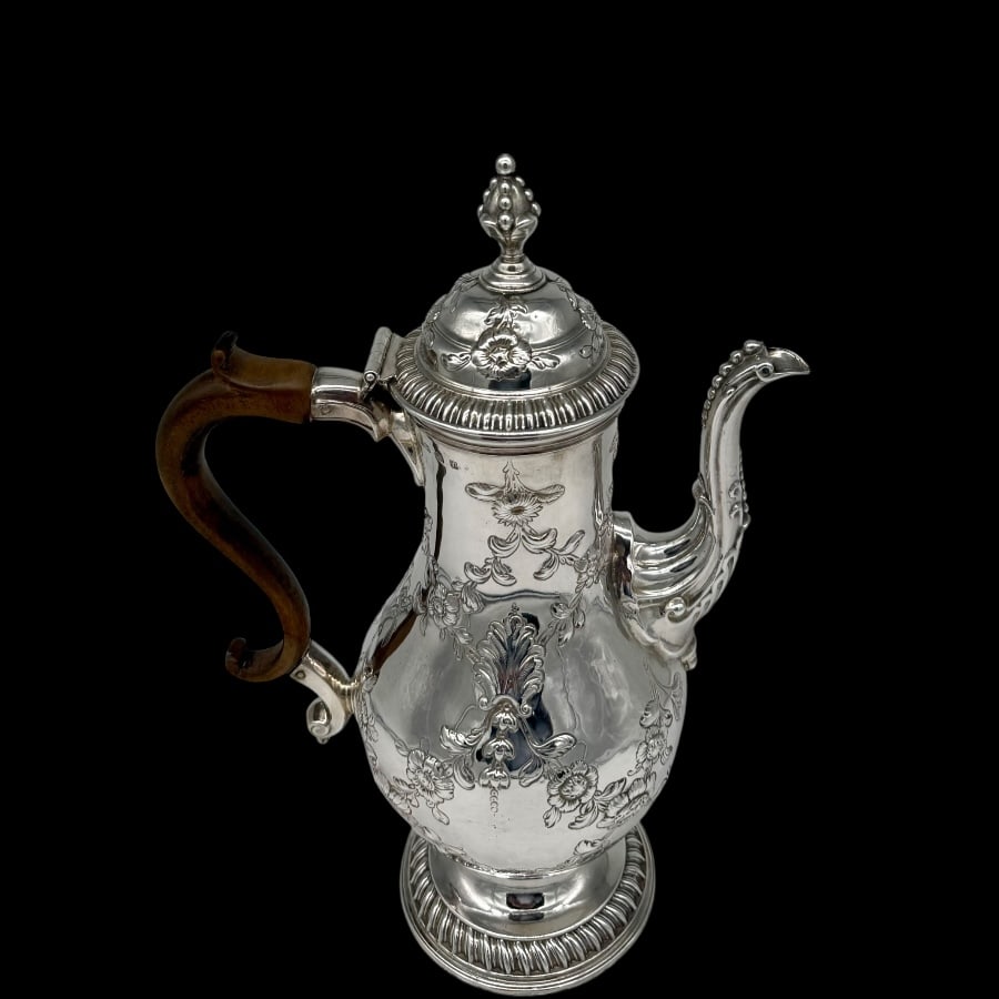 18th Century Antique George III Silver Coffee Pot Sheffield 1774 Henry Tuder & Thomas Leader - 2