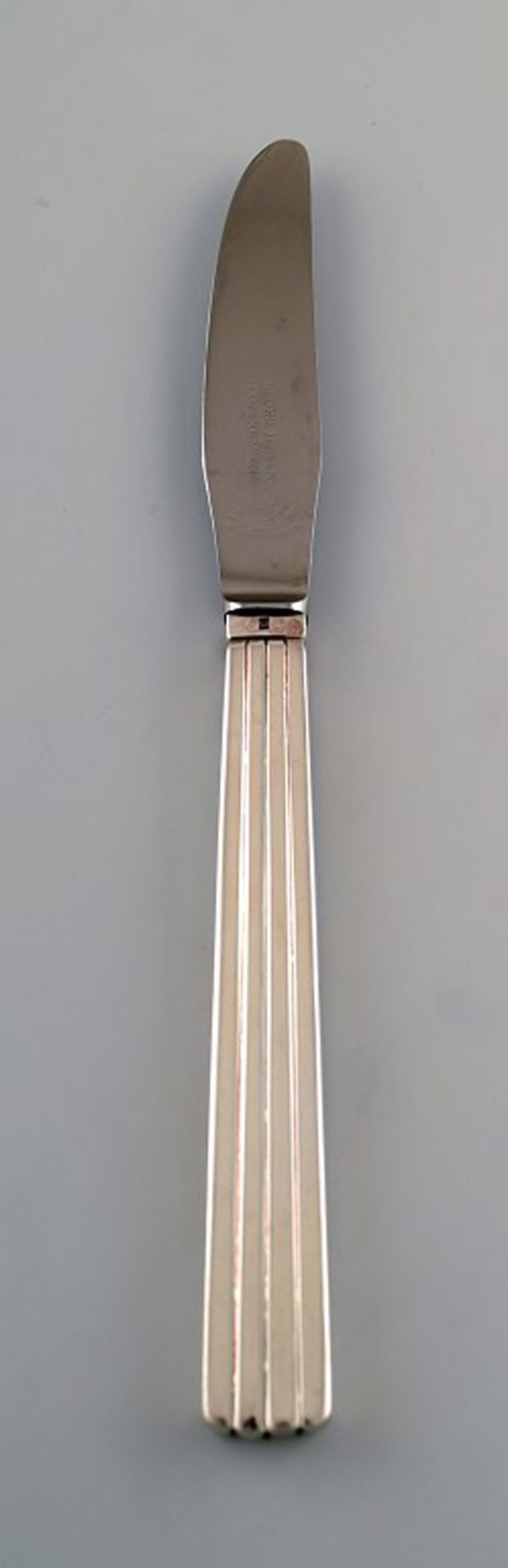 Georg Jensen Sterling Silver Bernadotte lunch knife, long handle. (1 of 3)