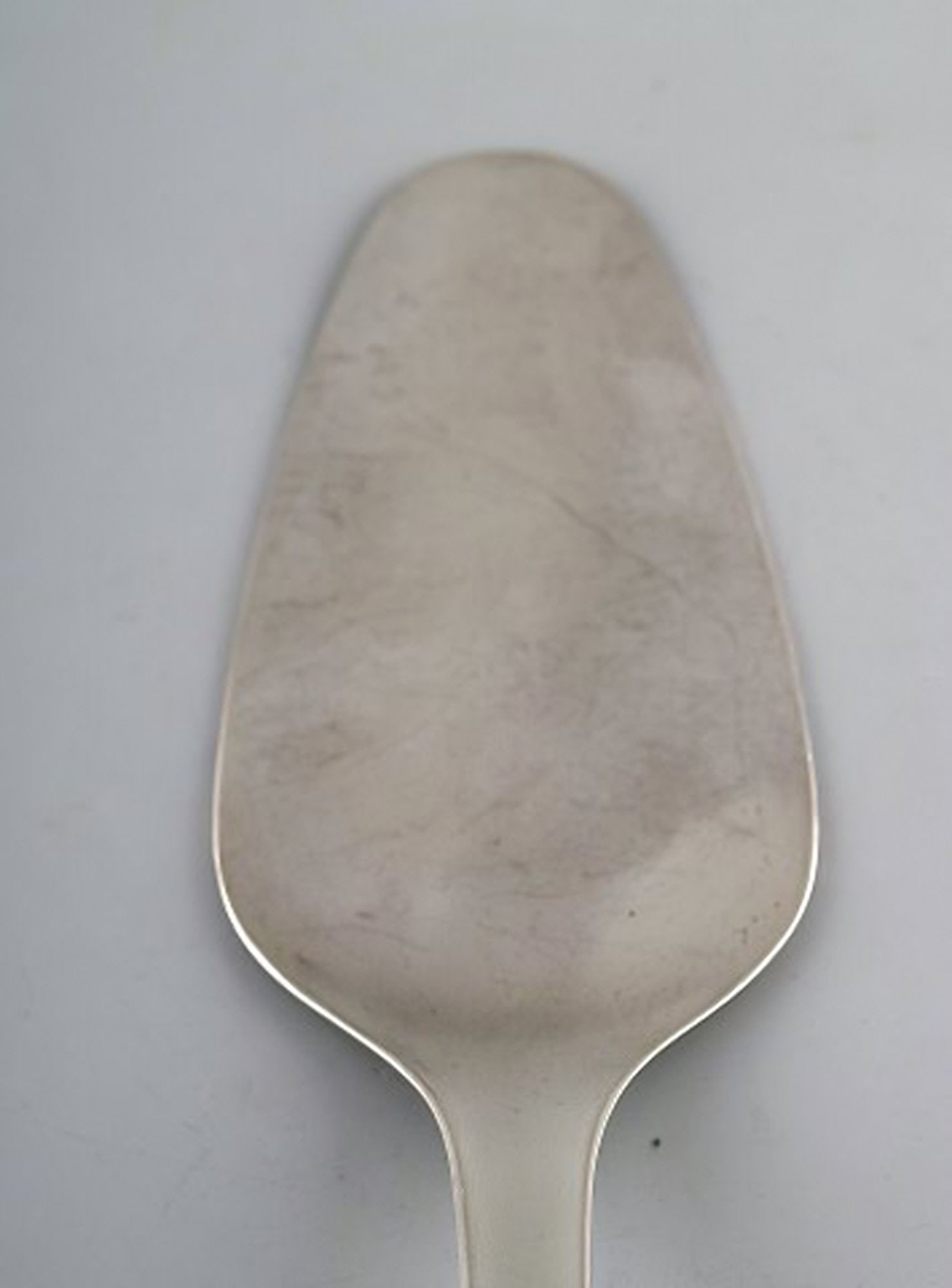 Magnus Stephensen for Georg Jensen. "Argo" serving spade in sterling silver. - 3