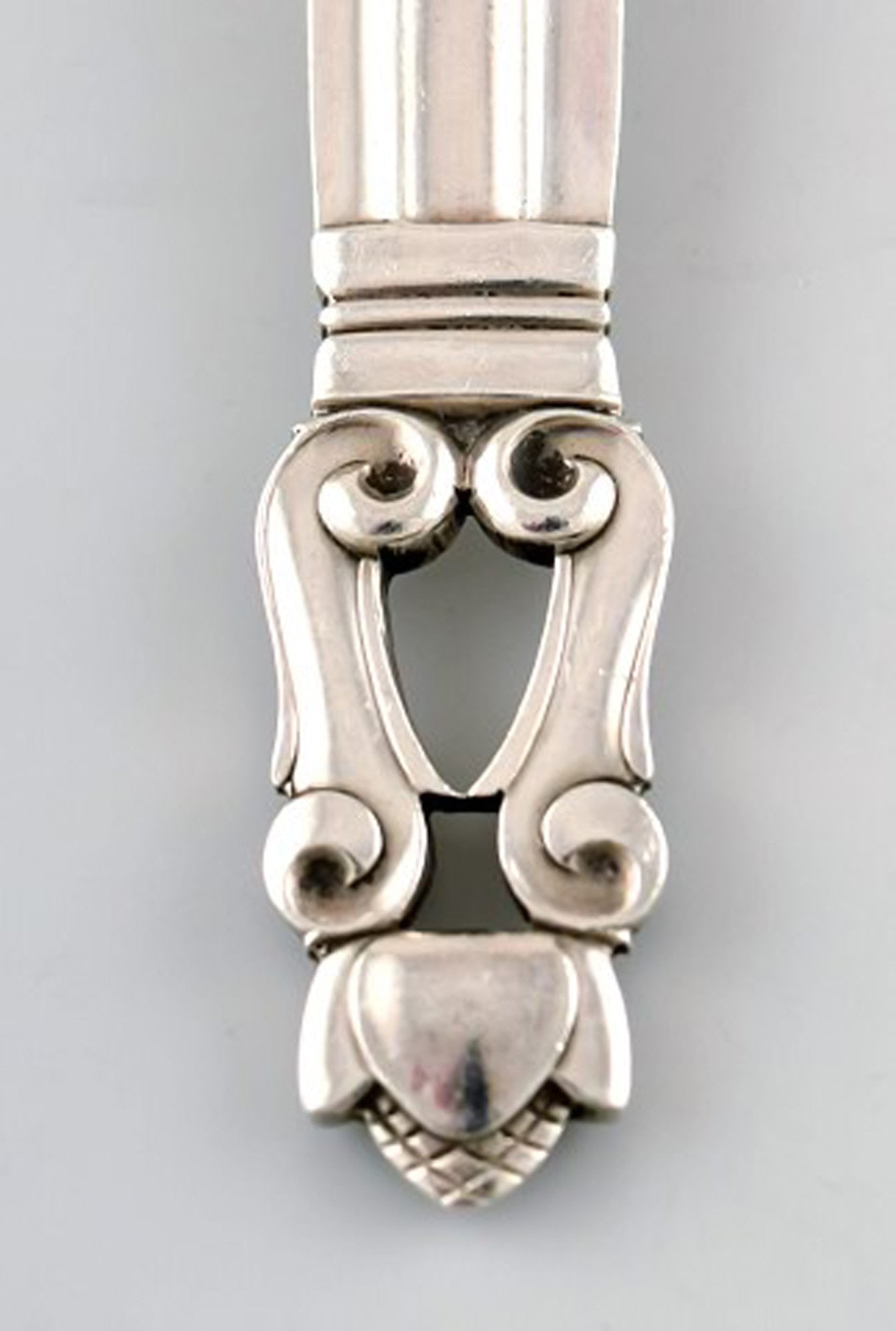 Georg Jensen "Acorn" serving spoon in Sterling silver. - 2