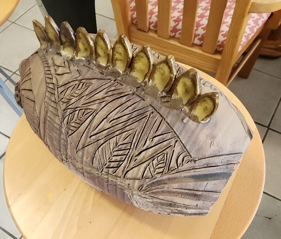 Rare Vintage Primitive Hamilton Farmhouse Earthenware Folk Art Puffer Fish Baking Dish. Signed '71. - 4