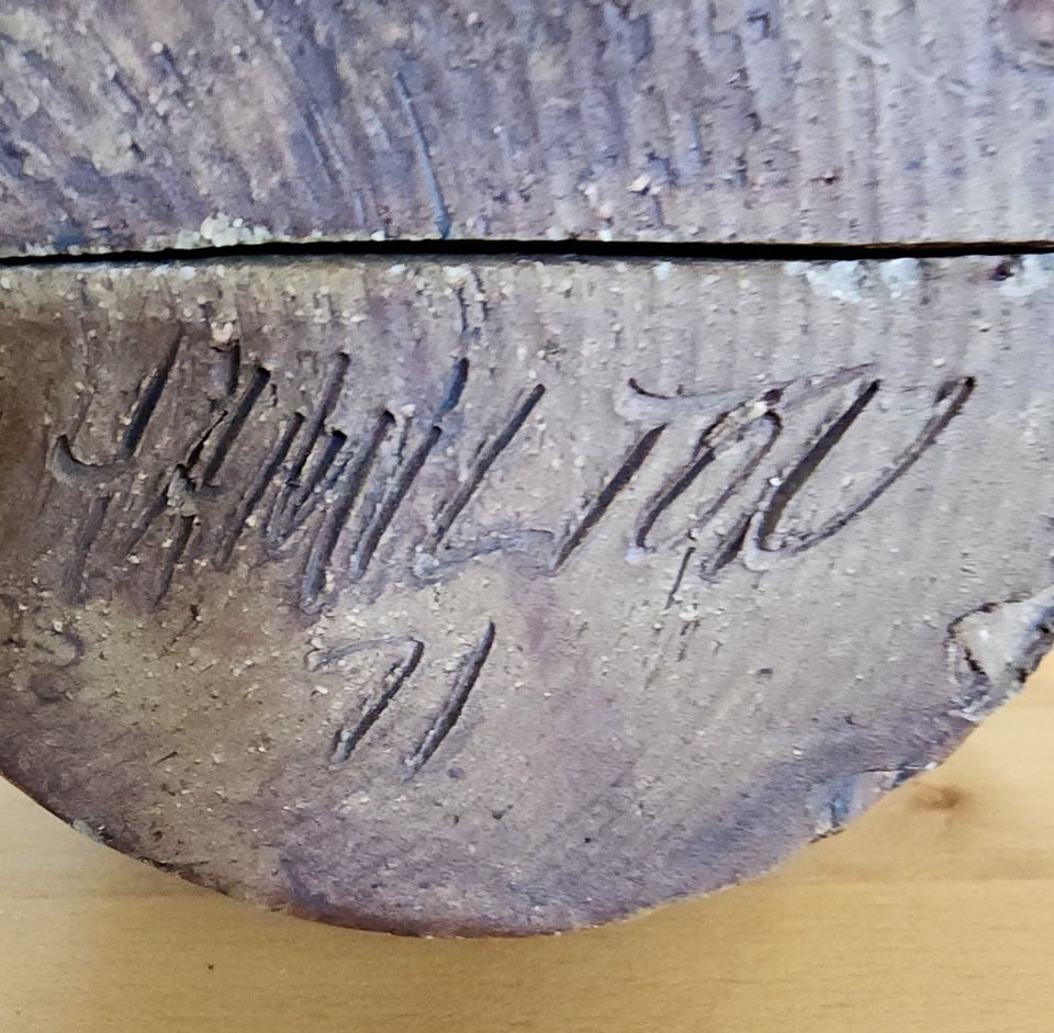 Rare Vintage Primitive Hamilton Farmhouse Earthenware Folk Art Puffer Fish Baking Dish. Signed '71. - 6