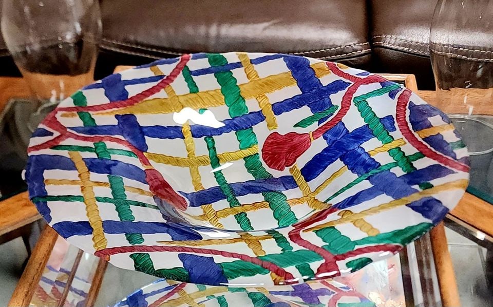 Large vintage Italian art glass charger platter by Garanzia. 19" Diameter - 2