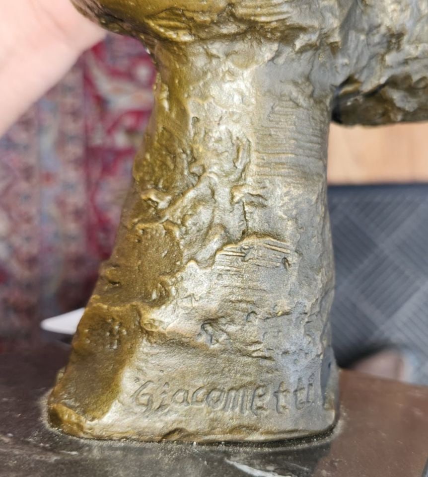 Giacometti Ltd edition vintage brutalist bronze sculpture of abstract female image. Facsimile - 7