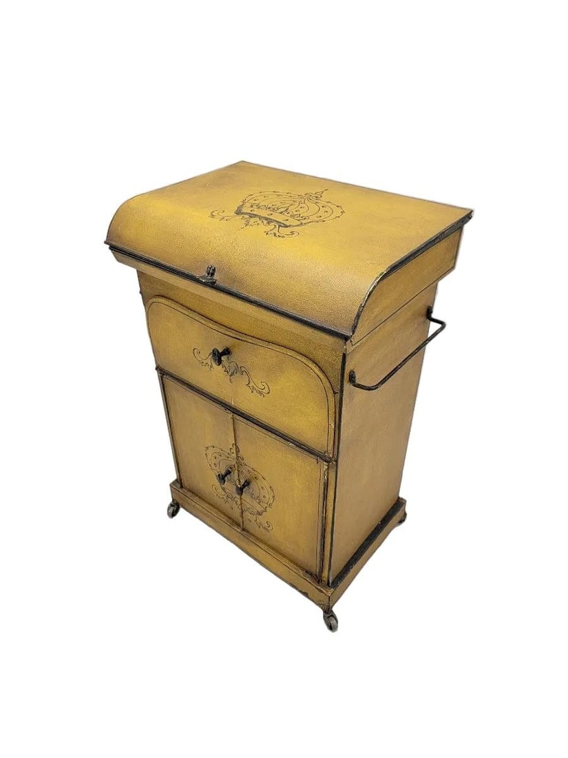 Antique Italian Yellow Metal Wash Stand - 6