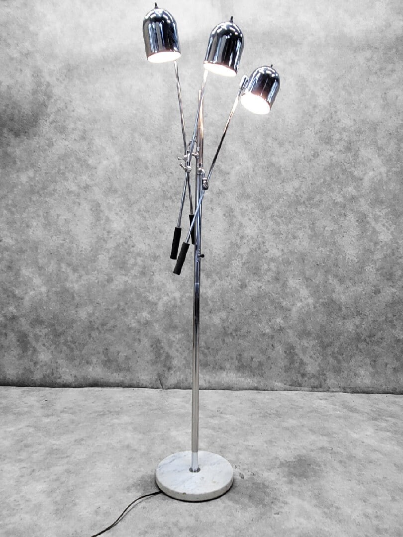 Vintage Italian Mid Century Modern Chrome and Marble Triennale Floor Lamp for Arredoluce - 6