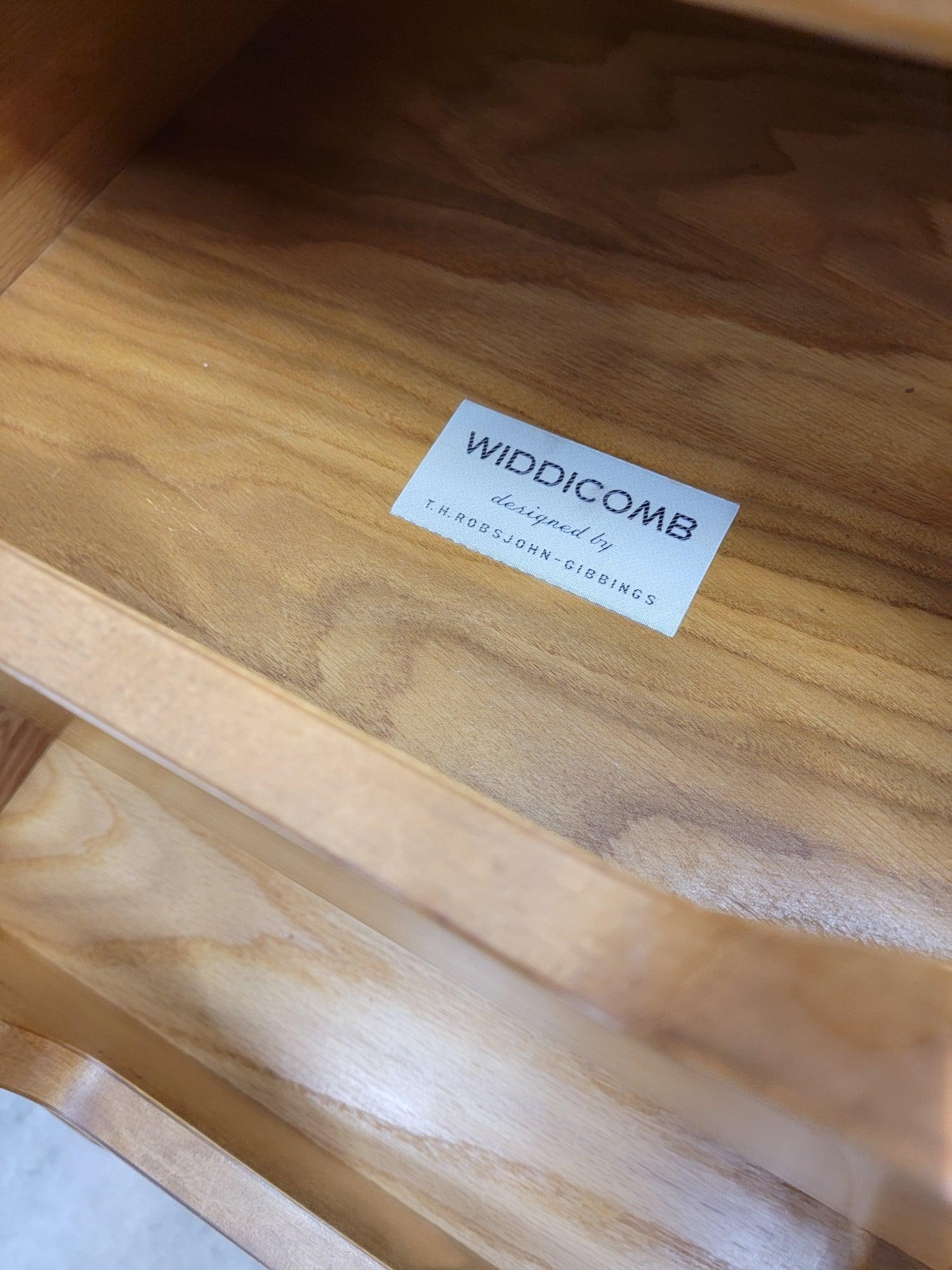 MCM T.H. Robsjohn-Gibbings for Widdicomb Credenza - 9