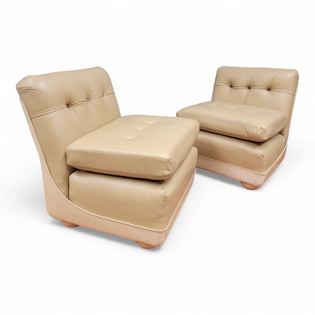 MCM Mario Bellini Style Shell Modular Lounge Chairs - Pair - 4