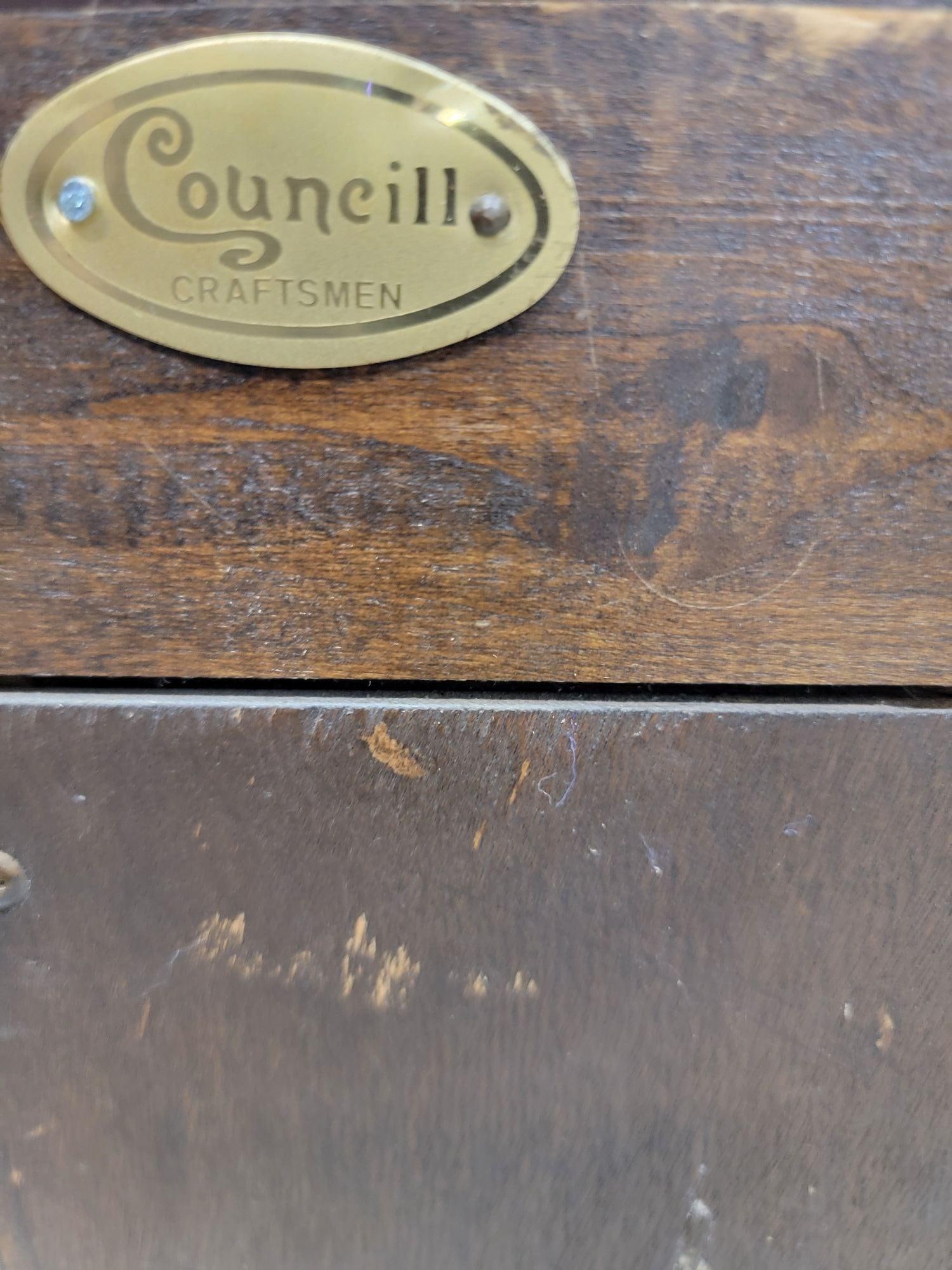 Antique Federal Style Flame Mahogany Display Cabinet by Councill - 5