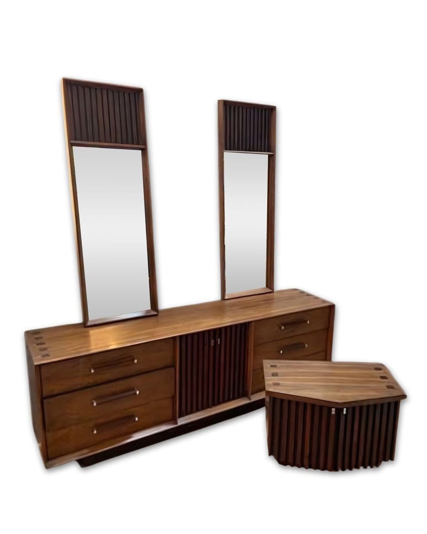 MCM Rosewood 4 Piece Bedroom Set by Lane Furniture (1 of 8)