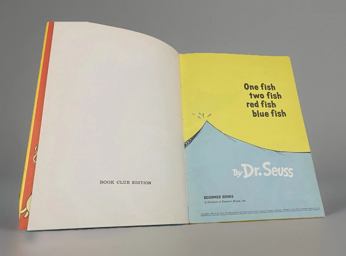 Dr Seuss One Fish Two Fish Red Fish Blue Fish 1960 HC Book Club Edition V Good - 4
