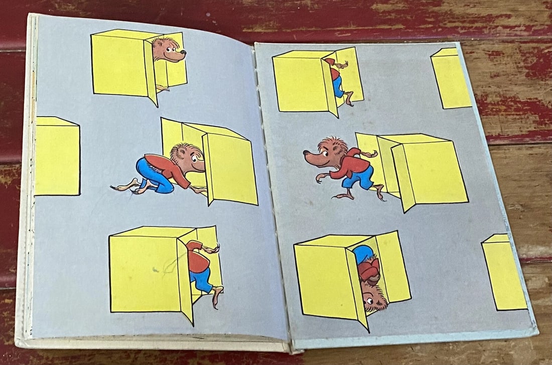 Inside Outside Upside Down 1968 HC Excellent condition - 12