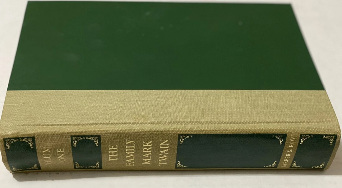 Mark Twain THE FAMILY MARK TWAIN [ Two Volume Set ] Book Club Edition Slipcase - 20