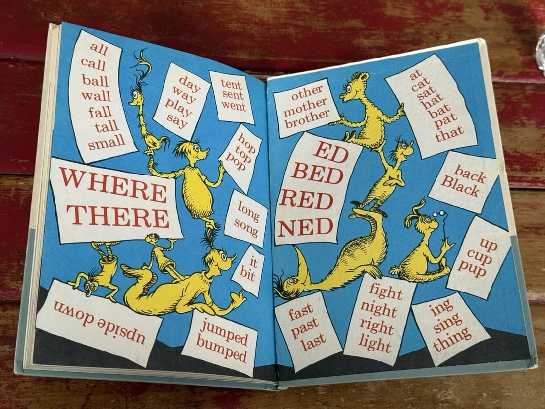 Hop on Pop Dr. Seuss 1963 Random House Book Club Edition HC Very Good Condition - 12