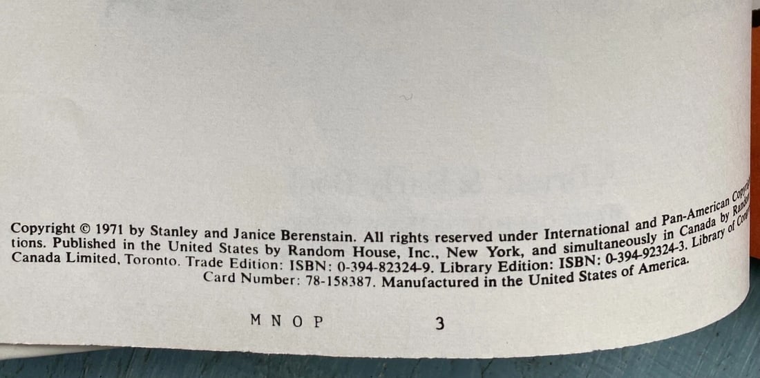 The Berenstains' B Book Dr. Seuss Beginners Books HC 1st Ed. VG+ Grolier BC Ed. - 7